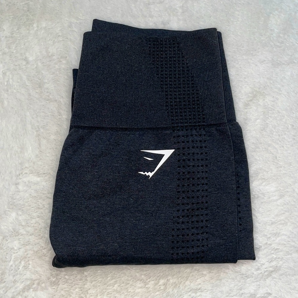 Gymshark Vital Seamless 2.0 leggings. Size: Small